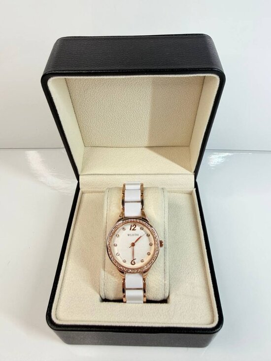 WLISTH Accessories - WLISTH Women’s Watch – Rose Gold & White Crystal Accent